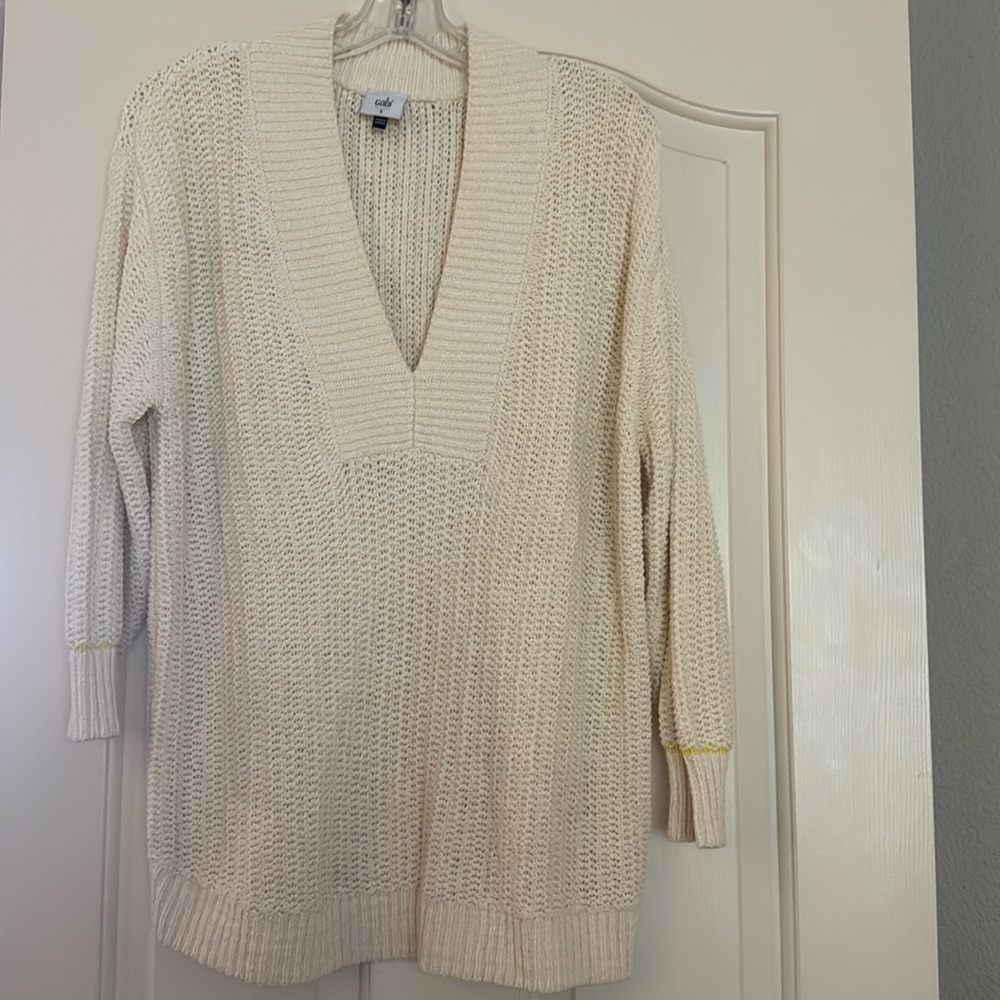 GUC Cabi Knit V Neck Sweater Size Small